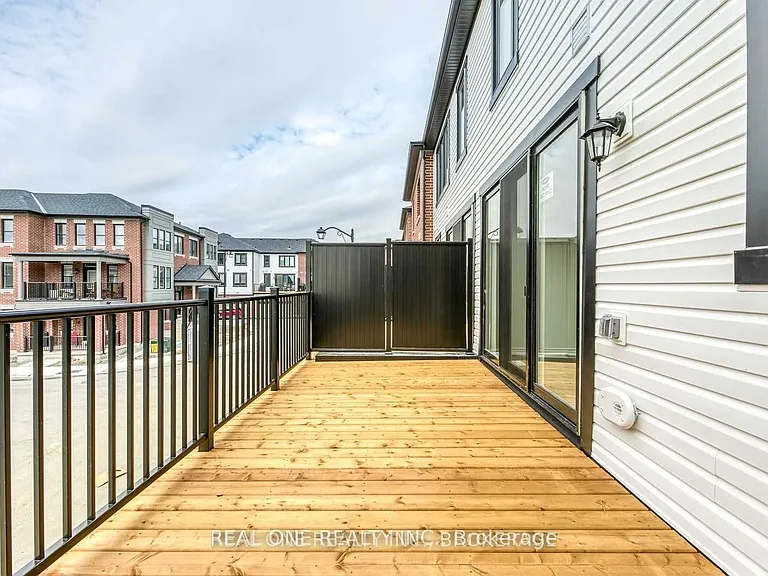980 Logan Dr #34 — Photo 14