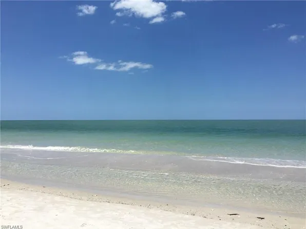 2555 9th St N Unit 112, Naples, FL 34103