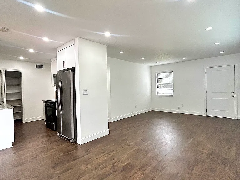 6001 SW 116th Ave — Photo 11