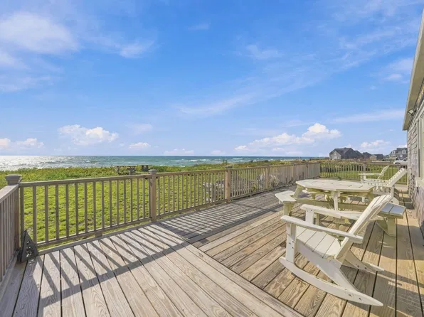 37 Sheep Pond Rd, Nantucket, MA 02554