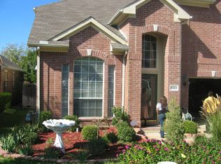 3929 Silver Meadow Ln, Grand Prairie, TX 75052
