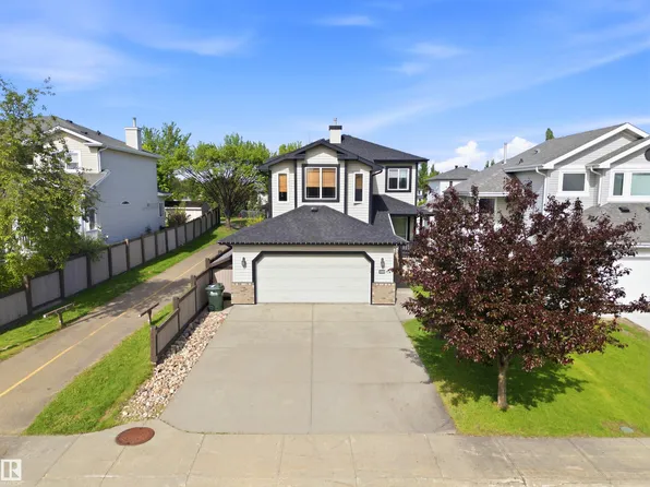 162 Sunflower Cres, Strathcona County, AB T8H 2N2