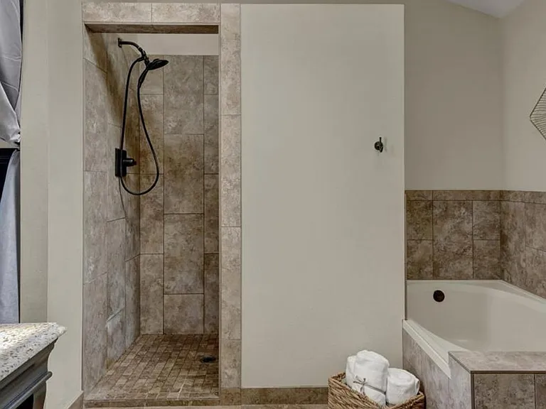 Master bath