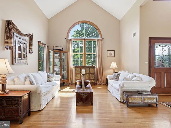 4th image of 29 Haverford Rd