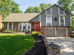 1504 SW 9th St, Lees Summit, MO 64081