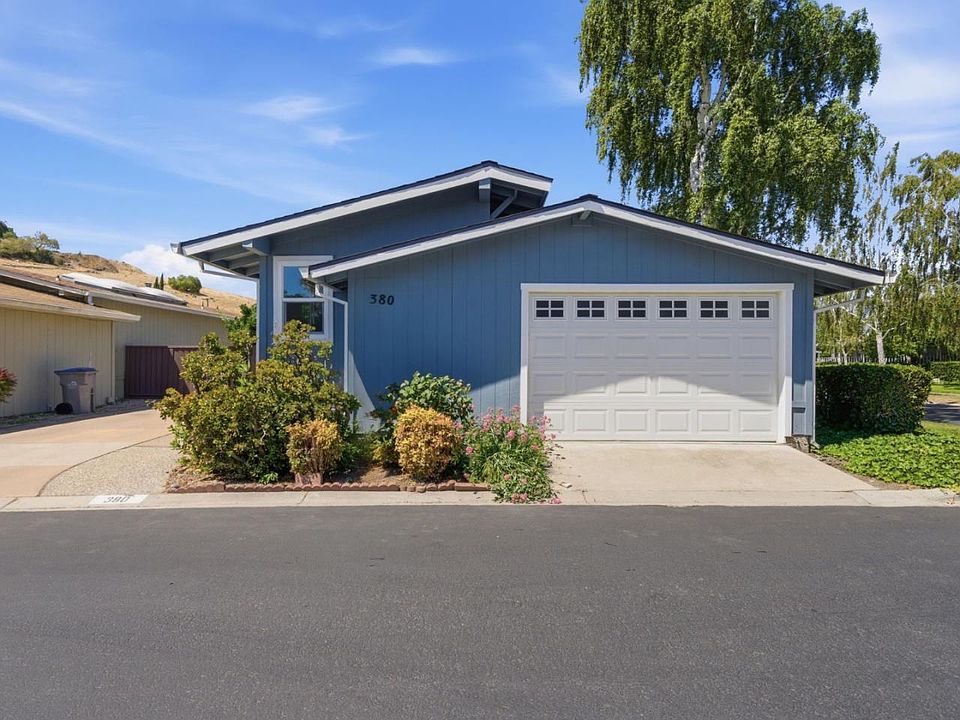 1st image of 380 Mill Pond Dr #380