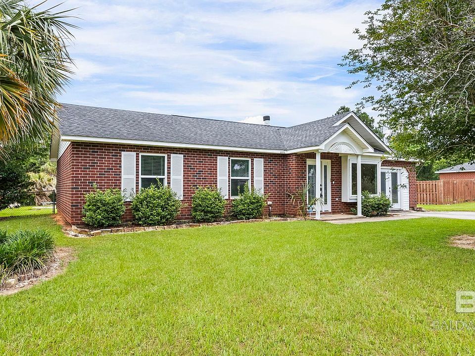 1st image of 15096 Highland Cir