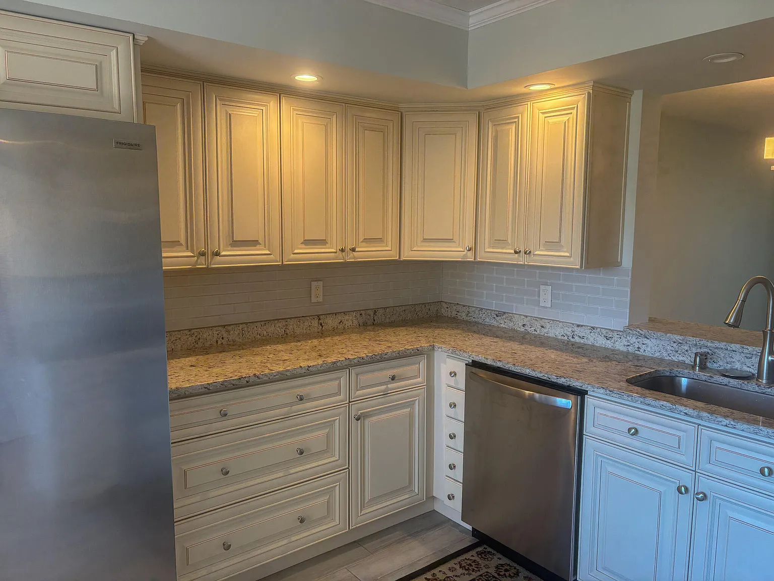 1 bed, 2.0 bath, 1020 sqft, $2,000 — Photo 3