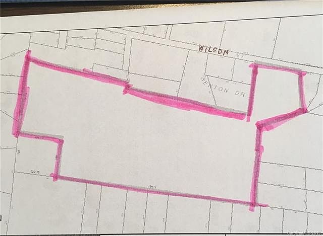 1st image of Xxx Wilson St