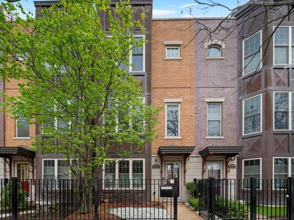 3449 N Whipple St, Chicago, IL 60618