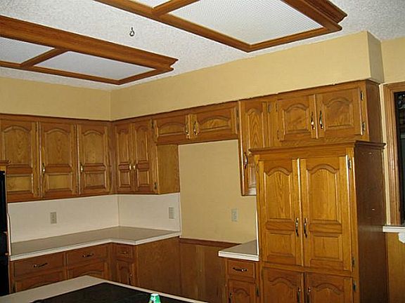 2nd image of 1928 Wood Dale Cir