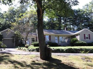 123 Main St, North Chelmsford, MA 01863