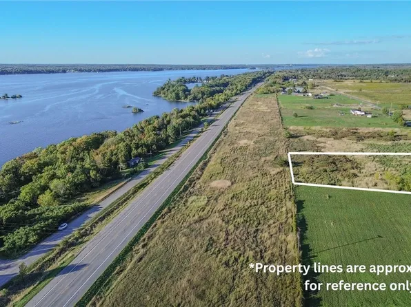 205 River Rd #25, Hammond, NY 13646