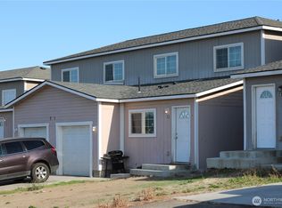 321 Emerald Rd, Granger, WA 98932