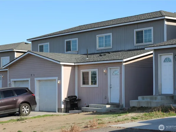 321 Emerald Rd, Granger, WA 98932