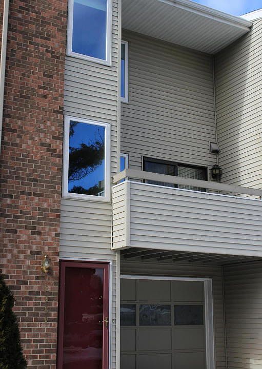 1st image of 2989 Chapshire Dr SE