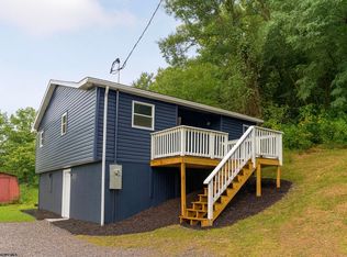775 Fort Martin Rd, Maidsville, WV 26541