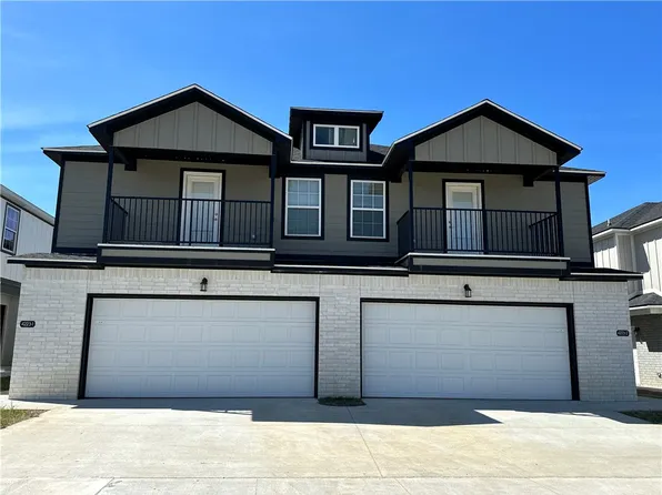 4223 W Santa Fe St #2, Fayetteville, AR 72704