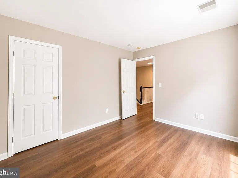 14047 Sable Ct — Photo 21