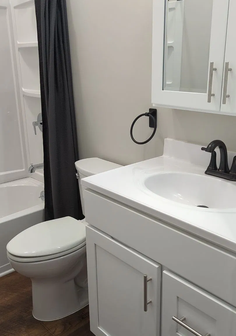 2 bed, 2.5 bath, 1484 sqft, $5,185 — Photo 4