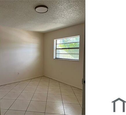 4th image of 3865 NW 207th St