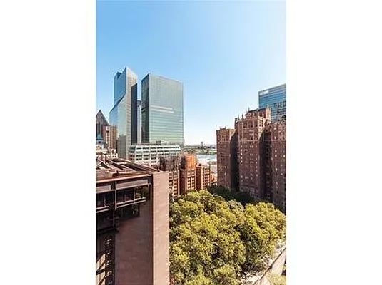 Rented by Nest Seekers International | media 18