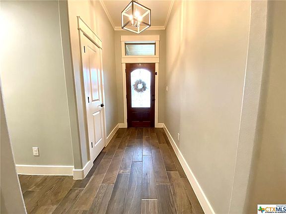 5th image of 2511 Crystal Ann Dr