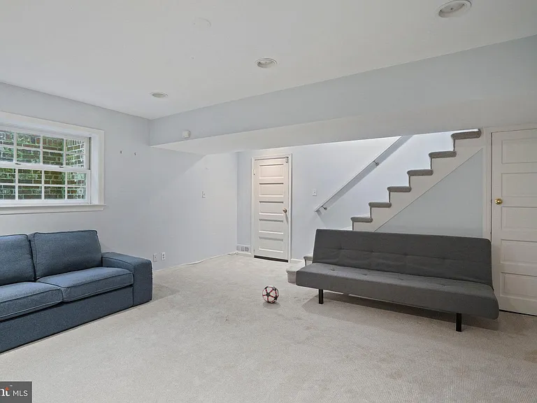 5320 Albemarle St — Photo 27