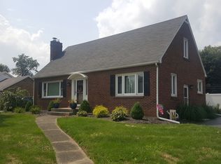 27 Bogue Ave, Batavia, NY 14020
