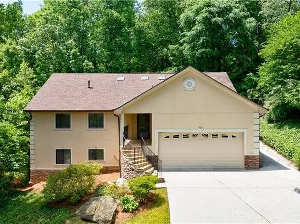 5040 Lake Fjord Pass, Marietta, GA 30068