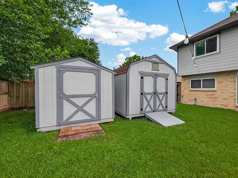 12110 Essenbruk Dr — Photo 42