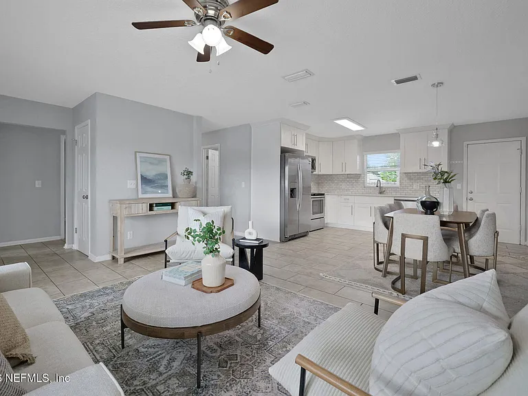 42 Dolphin Blvd — Photo 11