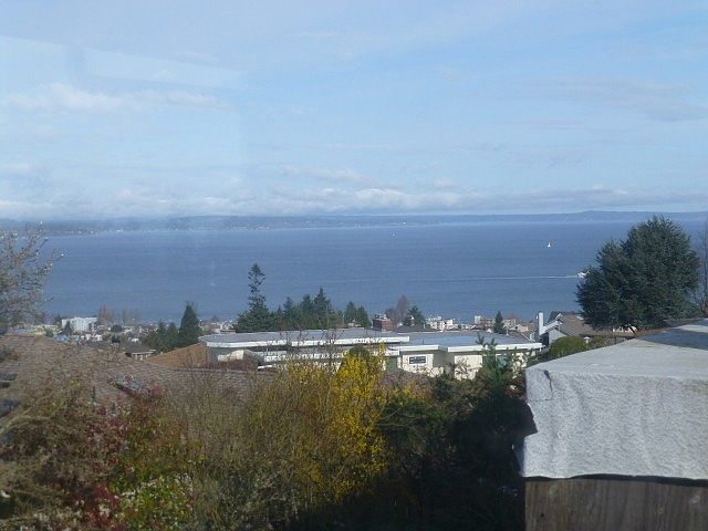 2nd image of 3817 55th Ave SW
