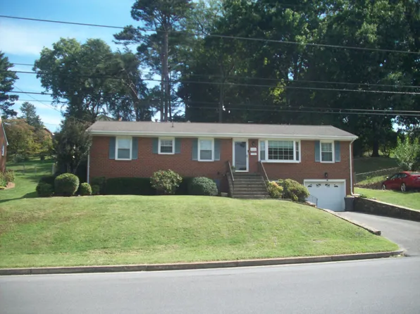 4539 Oakland Blvd NE, Roanoke, VA 24012