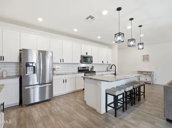 17168 W Running Deer Trail, Surprise, AZ 85387