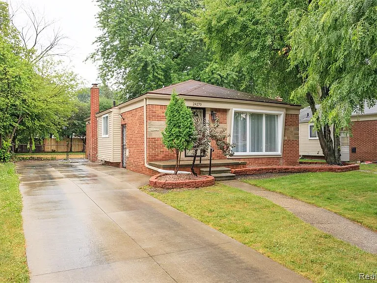 24270 Scotia Rd — Photo 3