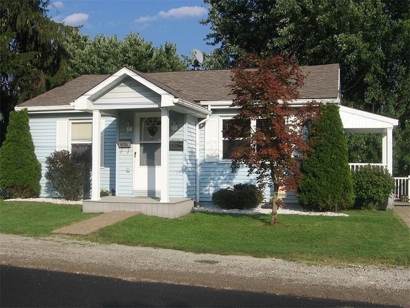 1st image of 616 N 6th St