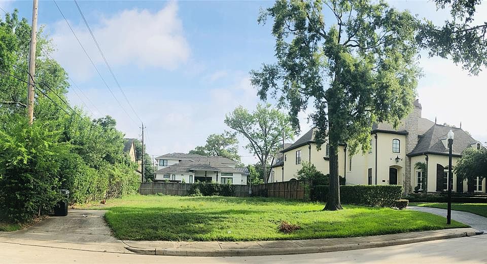 2nd image of 3318 Durness Way