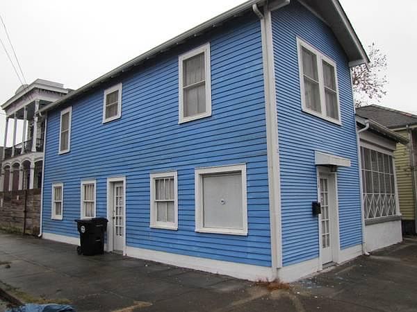 1st image of 739 Mandeville St