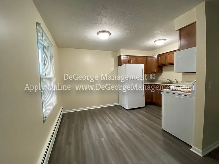 Georgetown Manor Apartments for Rent in West Irondequoit, NY — Photo 33