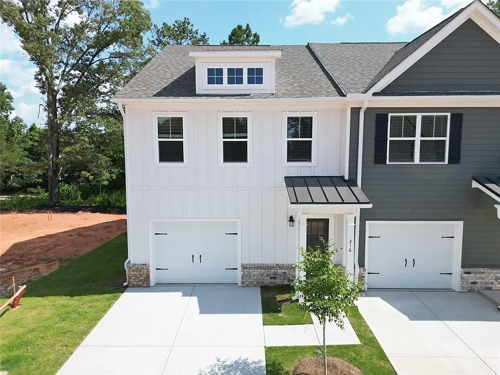2 bed, 2.5 bath, 1750 sqft, $2,150 — Photo 1