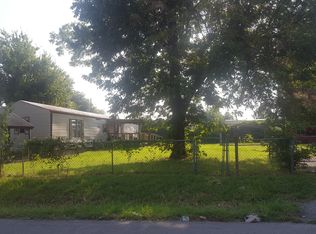 1915 N Darlington Pl, Tulsa, OK 74115