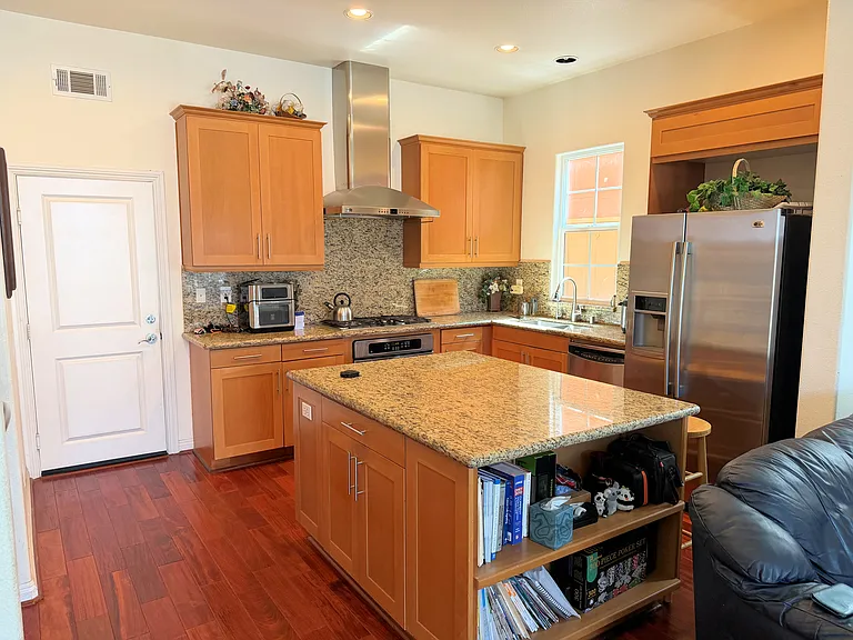 12457 Carmel Park Dr — Photo 9