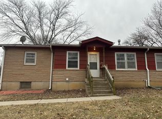 704 SE Green St UNIT A, Lees Summit, MO 64063