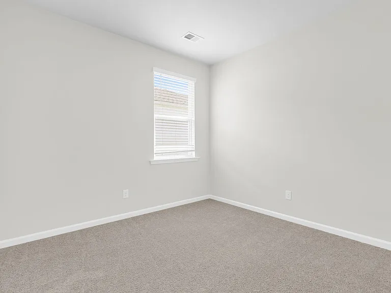 324 Feldspar Ln — Photo 16