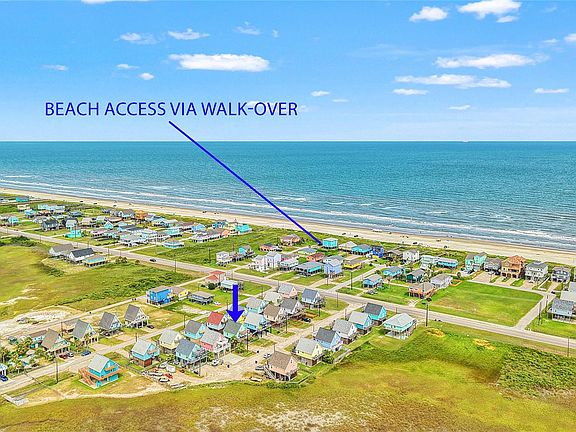 3rd image of 218 Sea Oats Dr