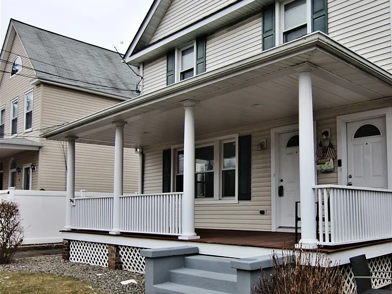 36 Prairie Ave #1 — Photo 1