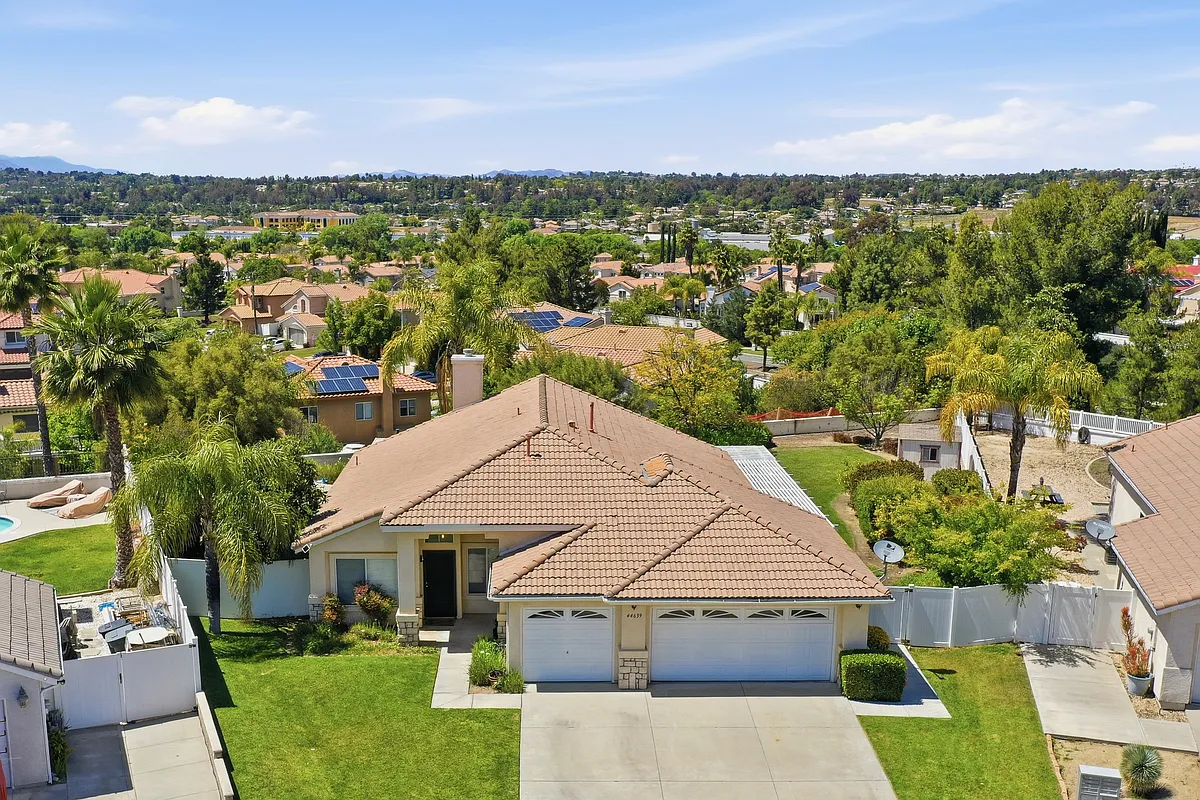 Building Photo - 44639 Pris Ln