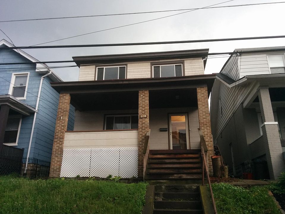 Front of house from street.