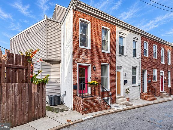 2nd image of 602 Hyson St